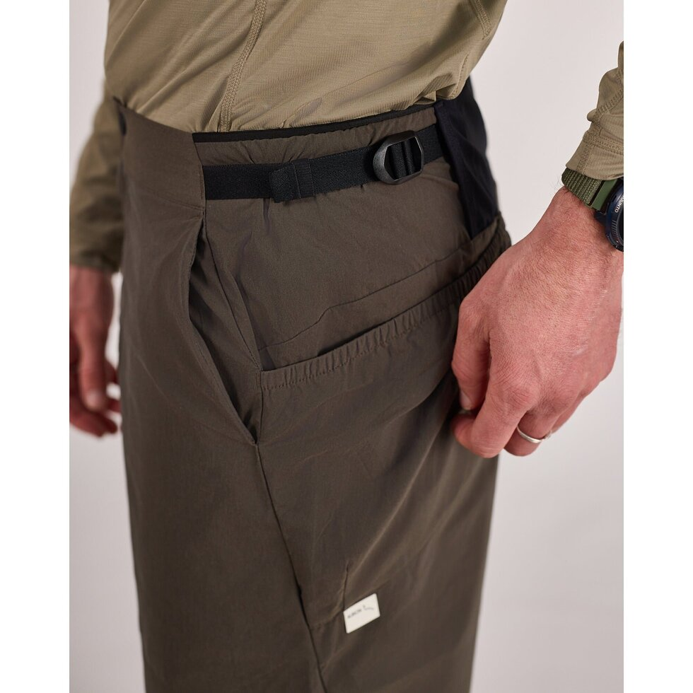 Albion Cycling MENS ZOA SHORTS - Colour: DARK OLIVE, Size: M