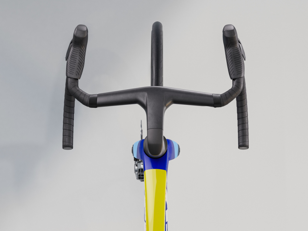 Trek Madone SLR 9 AXS M Team Replica