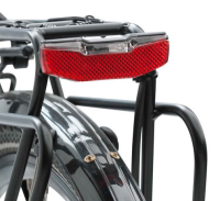 AXA Rücklicht Blueline Rear Steady 50mm – mit Standlichtfunktion, für Dynamobetrieb