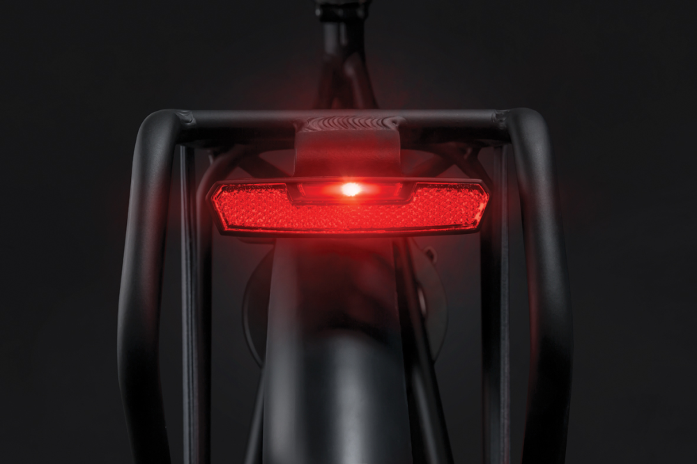 AXA Rücklicht JUNO Steady – 80mm – mit Standlichtfunktion, für Dynamo ​& E​-​Bike 6V