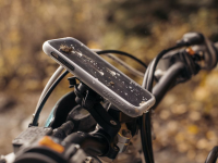 Quad Lock MAG Poncho - iPhone 14