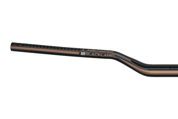 Deity Blacklabel 800 Lenker, 800 mm, 38 mm Rise, 31.8 mm Lenkerklemmung. Black / Bronze.