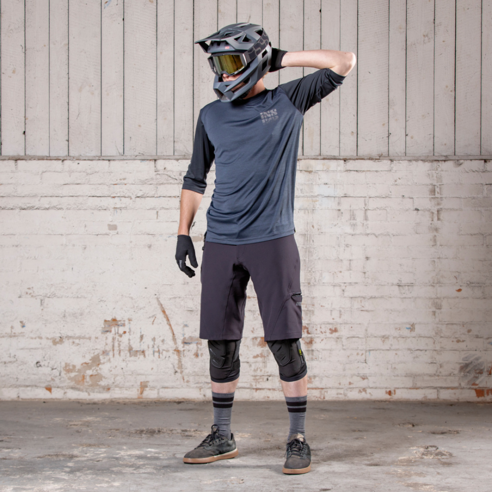 IXS Carve EVO Shorts schwarz XS