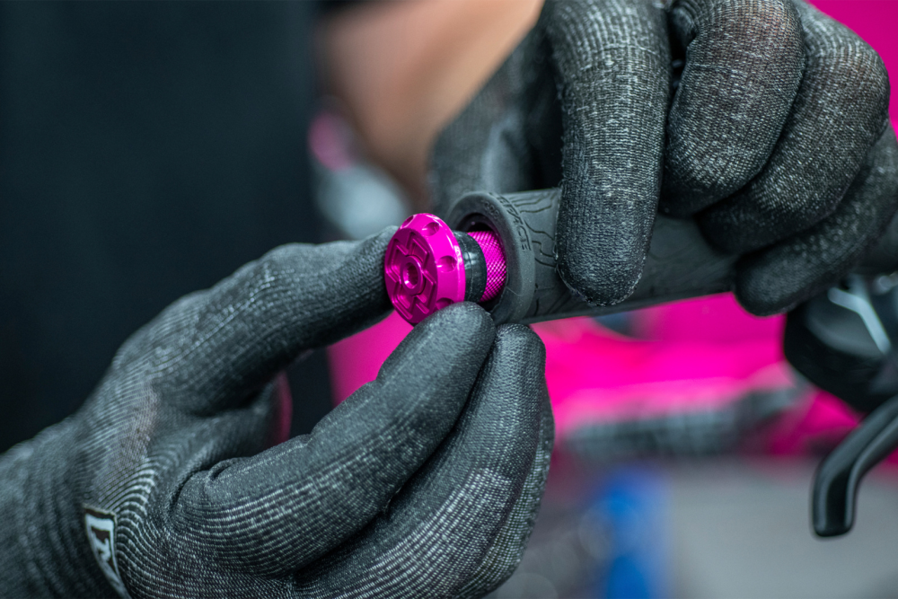 Muc-Off Wash, Protect and Wet Lube Kit