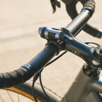 EXPOSURE lights Licht SET, Front- & Rücklicht, Boost, & BoostR, 600 & 75 (ReAkt 200) Lumen, Daybright, ReAKT