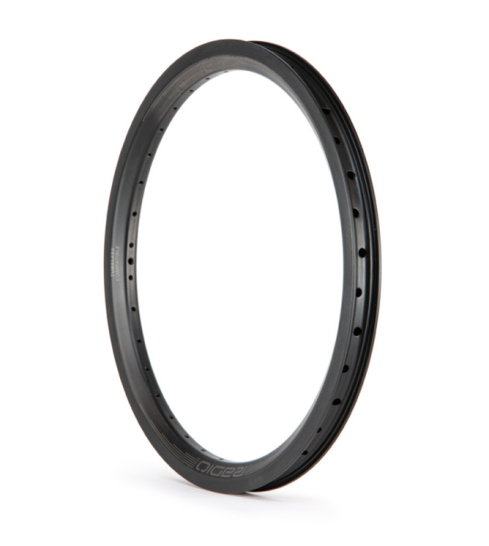 Radio SOLAR rear rim, full carbon, tubeless re 36 holes , 20''x1.6''-1.95''