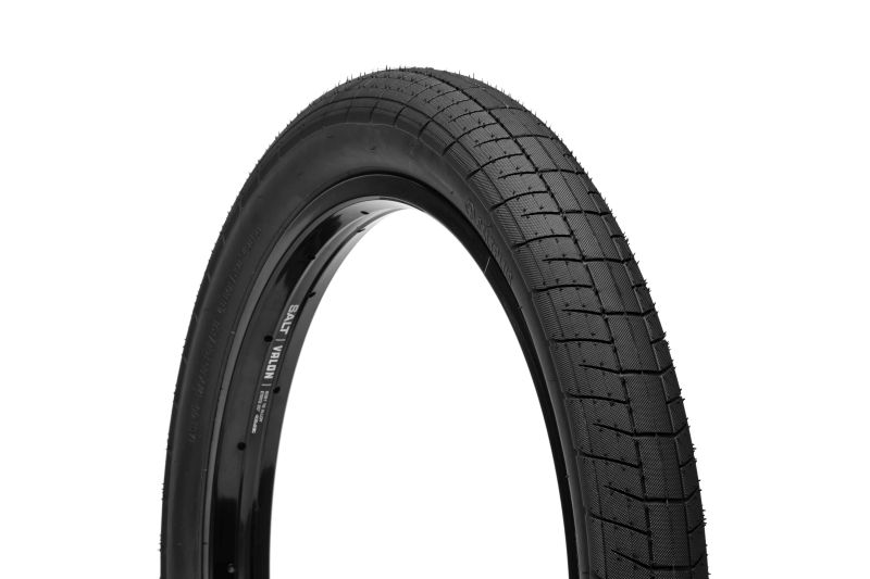 SALTPLUS STING tire 65 psi, 20' x 2.35'