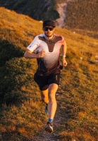 X-BIONIC Men CoreFusion Run Shirt SH SL dot fade/white/neo pink