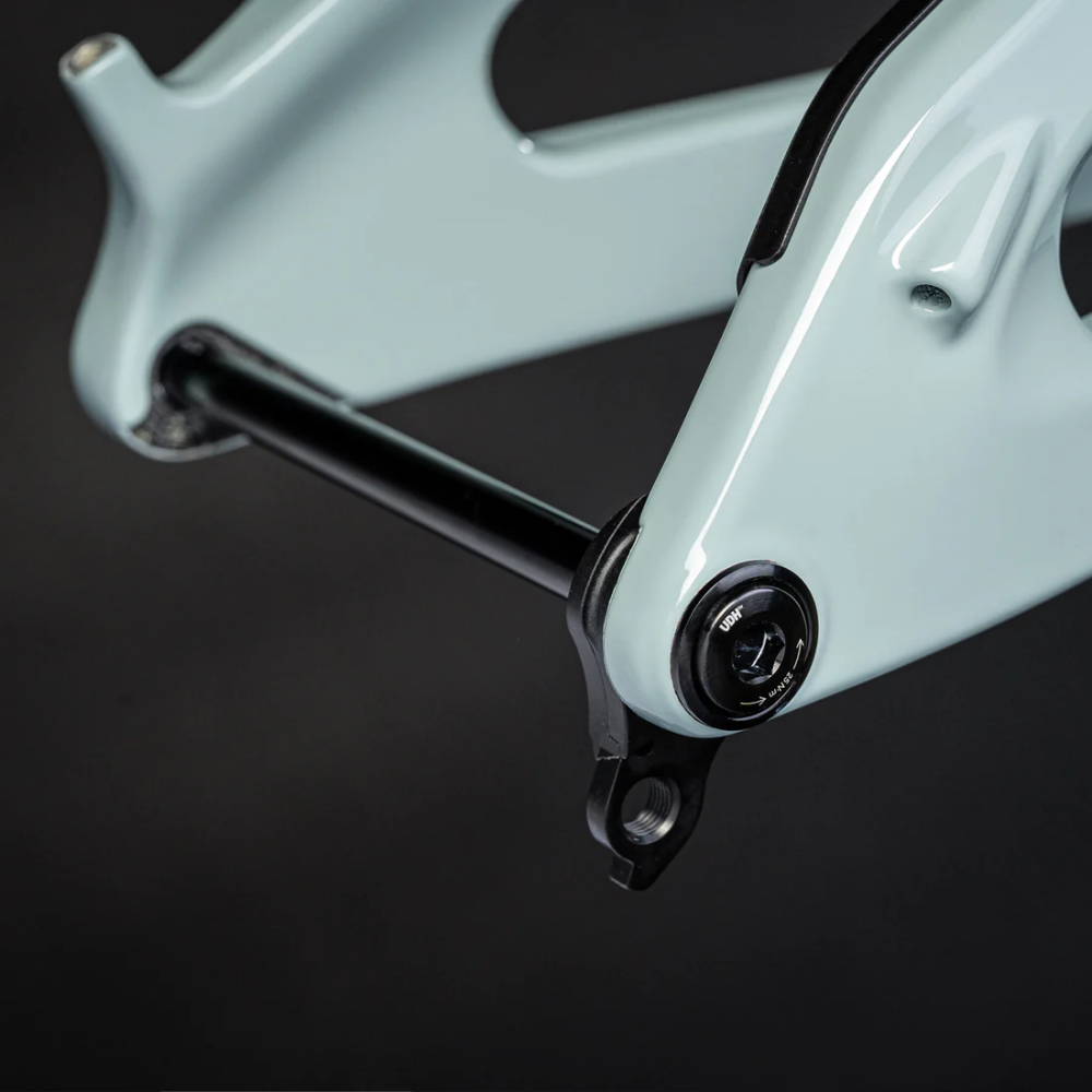 DEVIATE DEVIATE CYCLES - HIGHLANDER II || IONA GREEN (FRAME) inkl. Dämpfer
