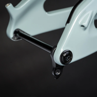 DEVIATE DEVIATE CYCLES - HIGHLANDER II || IONA GREEN (FRAME) inkl. Dämpfer