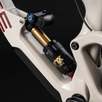 DEVIATE CYCLES CLAYMORE 29ER || OBAN SAND || FACTORY